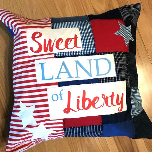 Patriotic Pillow Cover: Patchwork Stars, Sweet Land of Liberty, 18 x 18 - Picture 3 of 10
